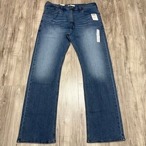 Signature by Levi Strauss & Co. Gold Label Men's Bootcut Fit Jeans 38x34